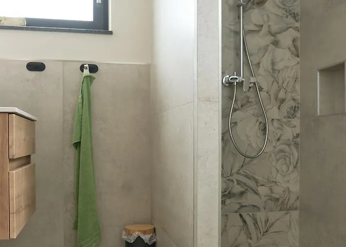 Vinita Villa Sveti Jurij ob Scavnici